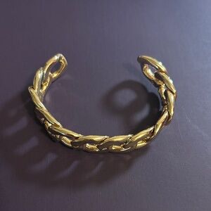Gold Chain Link Bracelet